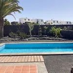 Casa Keo, * 普拉亚布兰卡