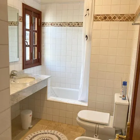 Vila Casa Keo, *