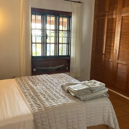 Vila Casa Keo, *