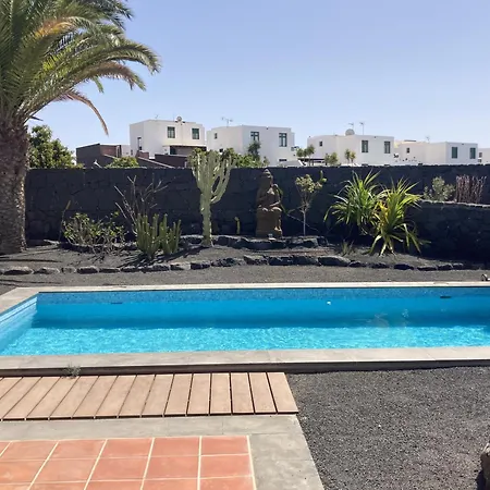 Casa Keo, * 普拉亚布兰卡
