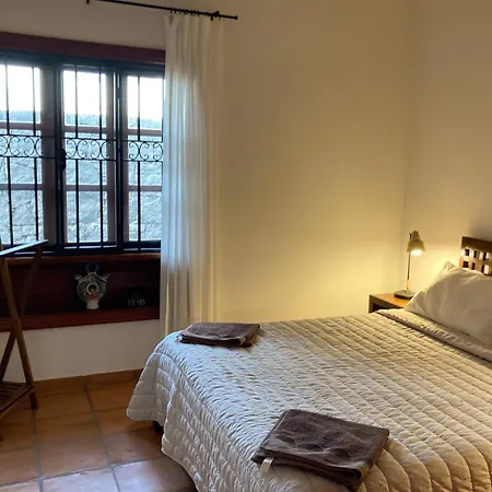 Casa Keo, Vila